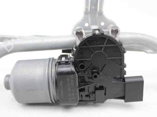 Front wiper motor CITROËN C3 III (SX) 1.2 PureTech 82 | BP30448223M29