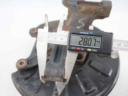 Left rear steering knuckle HYUNDAI COUPE II (GK) 1.6 16V | BP19726577M27 