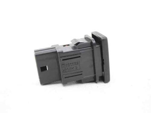 Switch TOYOTA AVENSIS Saloon (_T27_) 2.0 D-4D (ADT270_, ADT270R) | BP19232469I30 
