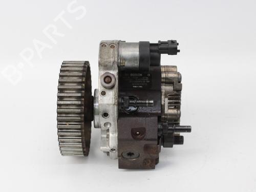 Used Vacuum pump RENAULT LAGUNA II Grandtour (KG0/1_) 1.9 dCi (KG0G) (120 hp) 19203716