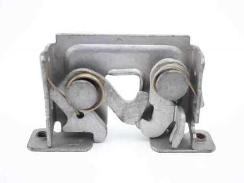 Used Hood lock BMW 3 (E90) 320 d (184 hp) 19236058