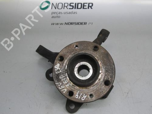 Used Left front steering knuckle RENAULT 19 II (B/C53_) 1.2 (60 hp) 19186163