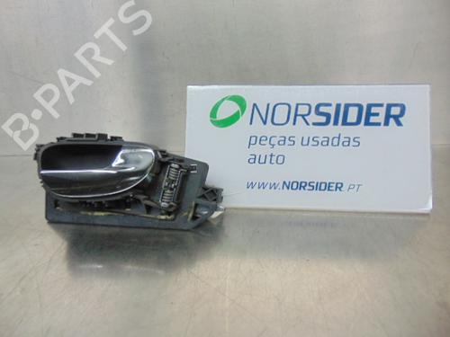 Used Front right interior door handle PEUGEOT 307 (3A/C) 1.4 HDi (68 hp) 19195576