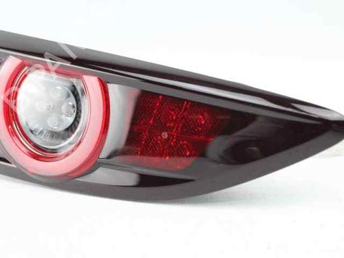Venstre baglygte bagklap MAZDA 3 Hatchback (BP) 1.8 SKYACTIV-D (BP8P) | BP30956229C79