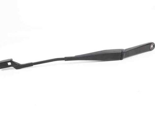 Used Front windshield wiper arm FORD FIESTA VI (CB1, CCN) 1.4 TDCi (70 hp) 19216653