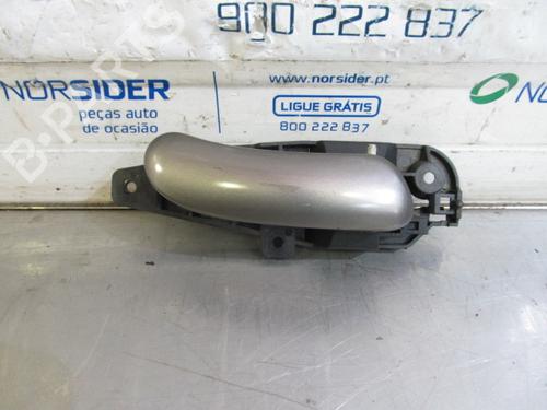 Høyre bak invendig håndtak FIAT STILO (192_) 1.2 16V (192_XA1B) (80 hp) 19184773