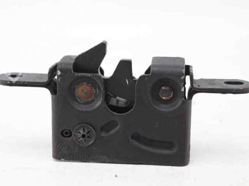 Used Hood lock RENAULT MEGANE III Grandtour (KZ0/1) 1.6 dCi (KZ00, KZ12, KZ13) (130 hp) 26315104