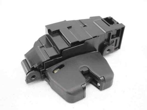 Used Tailgate lock CITROËN C3 Picasso (SH_) 1.6 HDI 90 (92 hp) 19232161