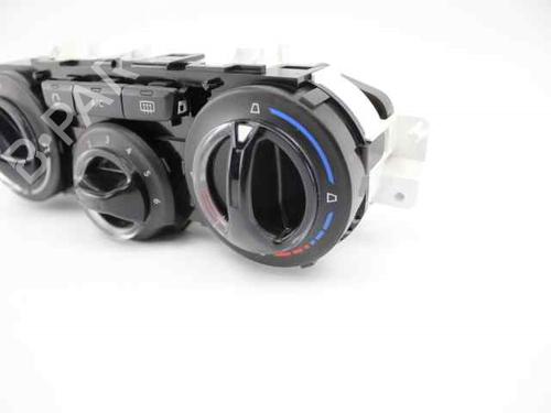 Climate control PEUGEOT 208 I (CA_, CC_) 1.2 VTI 82 | BP19246685I5 
