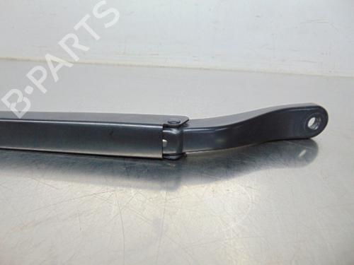 Front windshield wiper arm RENAULT MEGANE III Grandtour (KZ0/1) 1.5 dCi (KZ09, KZ0D, KZ1G, KZ29, KZ14, KZ1W, KZ10, KZ1F,... | BP19201386C143 