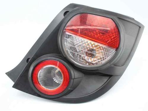 Used Right taillight CHEVROLET AVEO Hatchback (T300) 1.2 (86 hp) 19236583