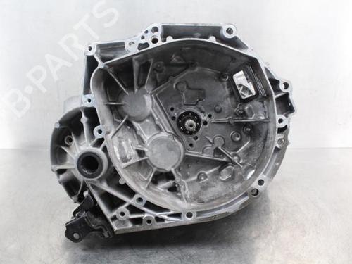gearkasse-citroen-c4-cactus-2014-39756803 main image