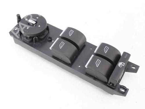 BP29963761I27 main image