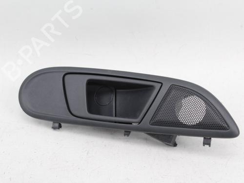 Høyre foran invendig håndtak FORD FIESTA VI (CB1, CCN) [2008-2017]  19208523