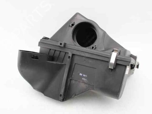 Used Air filter box BMW 3 (E90) 316 d (116 hp) 19240934