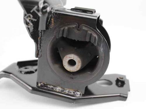 Gearbox mount TOYOTA YARIS (_P13_) 1.3 (NSP130_, NSP130) | BP19221595M88 