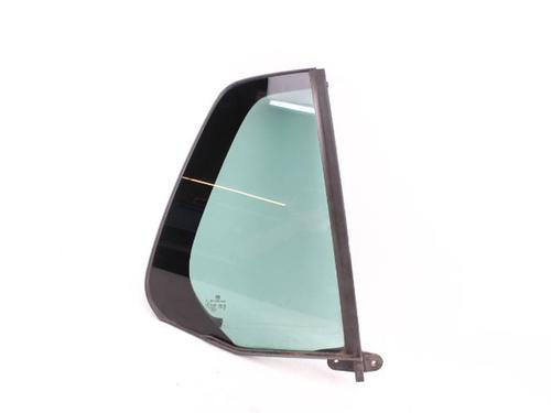 Used Rear right quarter glass Rear right quarter glass VW GOLF VII (5G1, BQ1, BE1, BE2) 1.4 GTE Hybrid (204 hp) 39997409 39997409