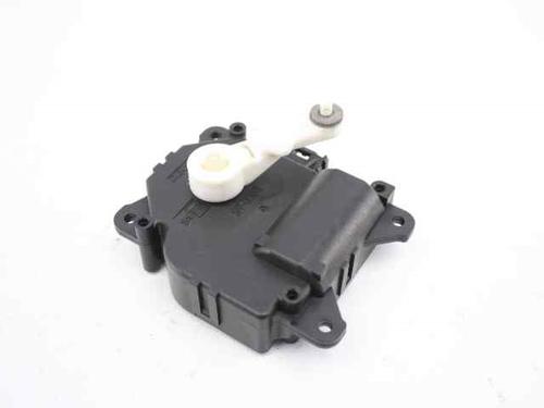 Used Electronic module TOYOTA YARIS (_P13_) 1.3 (NSP130_, NSP130) (99 hp) 19238873