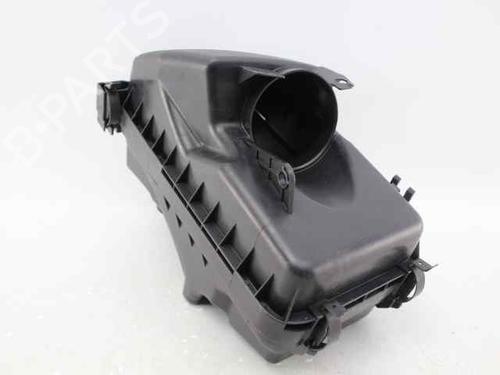 Used Air filter box Air filter box TOYOTA COROLLA Saloon (_E12_) 1.4 D-4D (NDE120_, NDE120R) (90 hp) 35889421 35889421