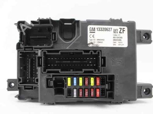 Used Fuse box OPEL CORSA D (S07) 1.3 CDTI (L08, L68) (75 hp) 30311922
