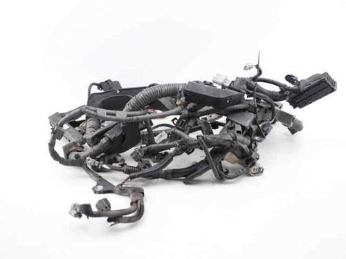 Wiring harness TOYOTA AVENSIS Saloon (_T27_) 2.0 D-4D (ADT270_, ADT270R) 8212105B90G