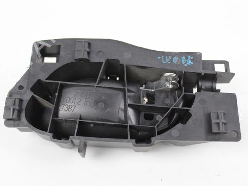 Front right interior door handle PEUGEOT 407 SW (6E_, 6D_) 1.6 HDi 110 | BP19213701I14 