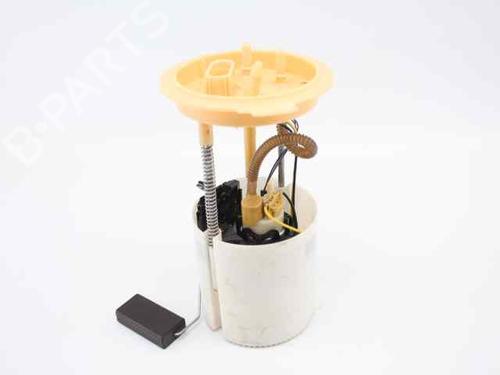 Used Fuel pump VW GOLF VI (5K1) 1.6 TDI (105 hp) 21199945