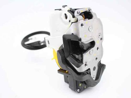 Used Front left lock CHEVROLET AVEO Hatchback (T300) 1.2 (86 hp) 19236580