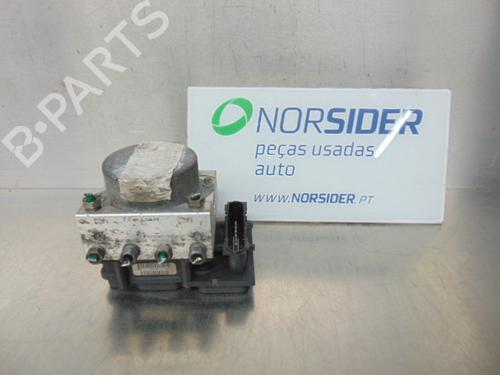 Used ABS pump RENAULT SCÉNIC II (JM0/1_) 1.5 dCi (JM1E, JM16) (106 hp) 19201338
