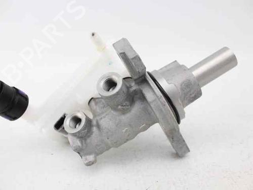 Brake master cylinder FORD FIESTA VI (CB1, CCN) 1.0 EcoBoost | BP28069687M77 