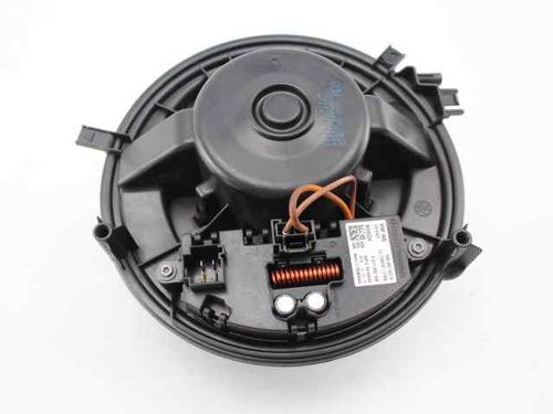 Heater blower motor SKODA OCTAVIA III Combi (5E5, 5E6) 1.6 TDI | BP25828291M62 