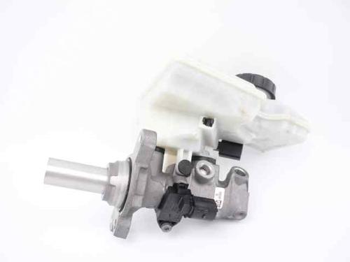 Used Brake master cylinder VW GOLF VII Variant (BA5, BV5) 1.6 TDI (110 hp) 21200907