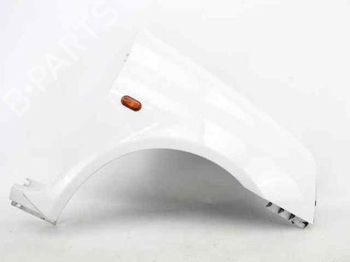 Używane Błotnik przedni prawy RENAULT CLIO II (BB_, CB_) 1.5 dCi (B/CB07) (65 hp) 30557044