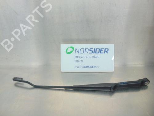 Used Front windshield wiper arm VW POLO (6N2) 1.9 D (64 hp) 19200030
