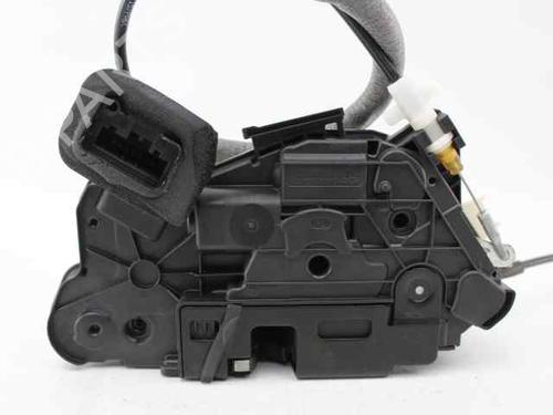 Front left lock SKODA OCTAVIA III Combi (5E5, 5E6) 1.6 TDI | BP25828263C98 
