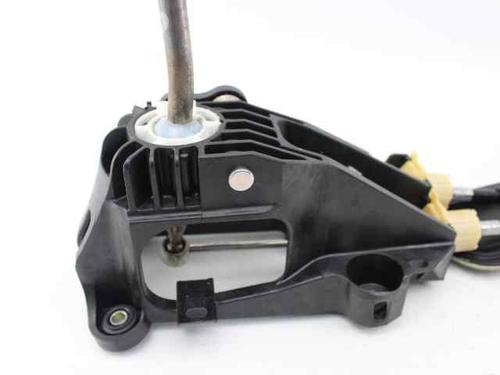 Gear lever TOYOTA YARIS (_P13_) 1.0 (KSP130_, KSP130) | BP25208108M90 