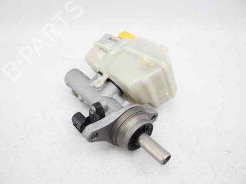 Used Brake master cylinder AUDI A1 Sportback (8XA, 8XF) 1.6 TDI (90 hp) 19244837