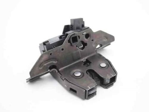 Used Tailgate lock OPEL ASTRA J (P10) 1.6 (68) (115 hp) 19236452