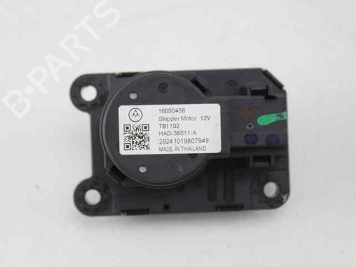 Used Electronic module OPEL CORSA F (P2JO) 1.2 MHEV (101 hp) 32653675
