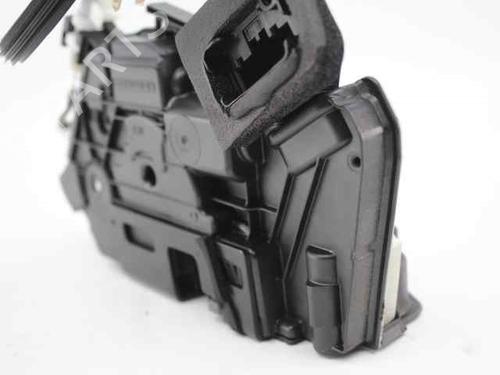 Front right lock VW GOLF VI (5K1) 1.6 TDI | BP21200031C97 
