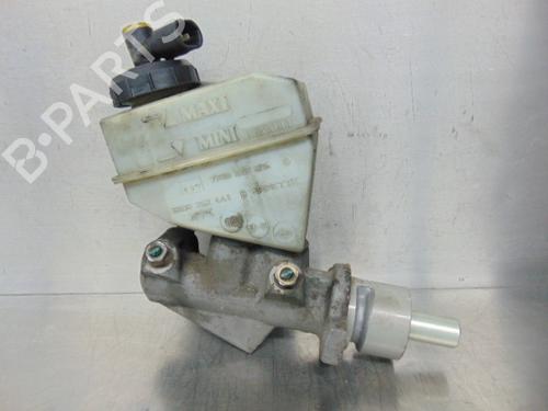 Brake master cylinder RENAULT KANGOO Express (FC0/1_) 1.5 dCi (FC07, FC1R) | BP19198267M77 