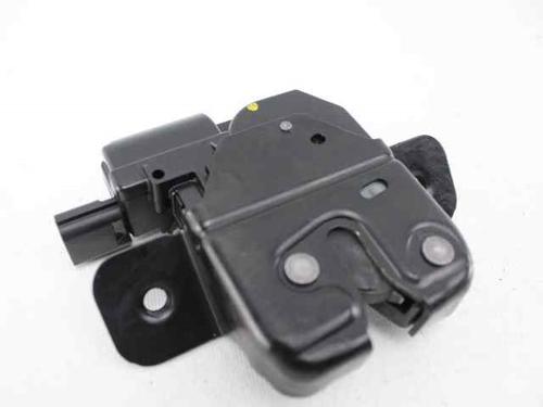 tailgate-lock-renault-clio-v-b7_-2019-34499136 main image