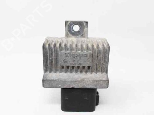 Used Electronic module RENAULT MEGANE II Estate (KM0/1_) 1.5 dCi (KM02, KM13) (101 hp) 19203566