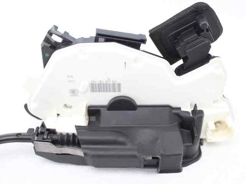 Front left lock SKODA OCTAVIA III Combi (5E5, 5E6) 1.6 TDI | BP29761006C98 
