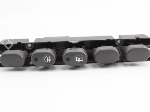 Switch FIAT PUNTO (176_) 55 1.1 | BP19213204I30 