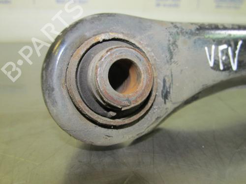 Right front suspension arm MITSUBISHI CARISMA Saloon (DA_) 1.9 TD (DA4A) | BP19184387M13 
