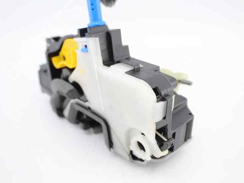 Front left lock OPEL ASTRA J (P10) 1.6 (68) | BP19236416C98 
