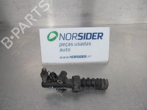Used Clutch slave cylinder CITROËN C3 I (FC_, FN_) 1.1 i (60 hp) 19195474
