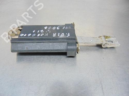 Hinge/Door check strap MERCEDES-BENZ E-CLASS (W210)  | BP19184003C146 