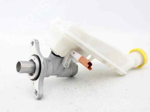 Used Brake master cylinder Brake master cylinder CITROËN C3 AIRCROSS II (2R_, 2C_) 1.2 PureTech 82 (2RHMRC, 2RHMZB) (82 hp) 27393912 27393912